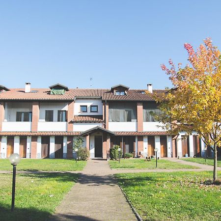 Castelletto - Armonia Rustica E Moderna Apartment Bressana Bottarone Exterior photo